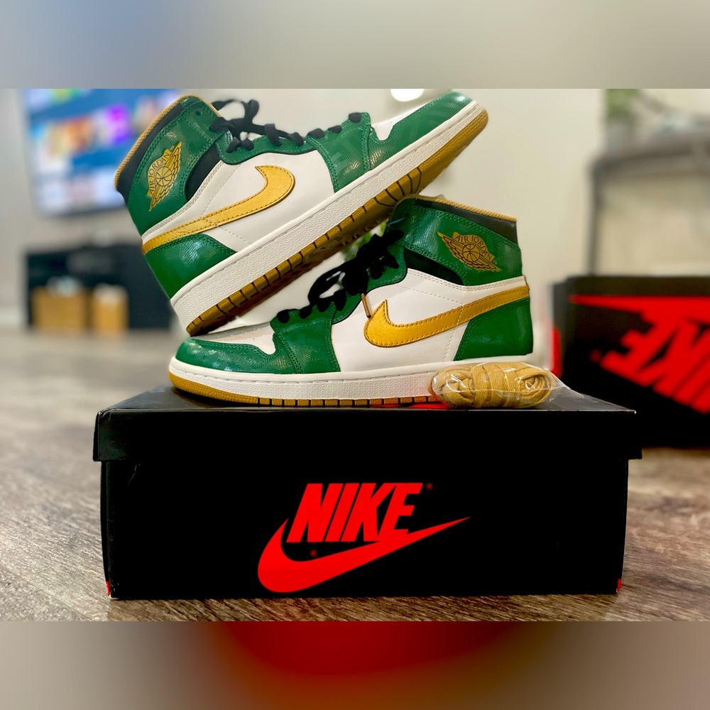 Jordan 1 OG Celtics size 9.5 VNDS OG ALL
